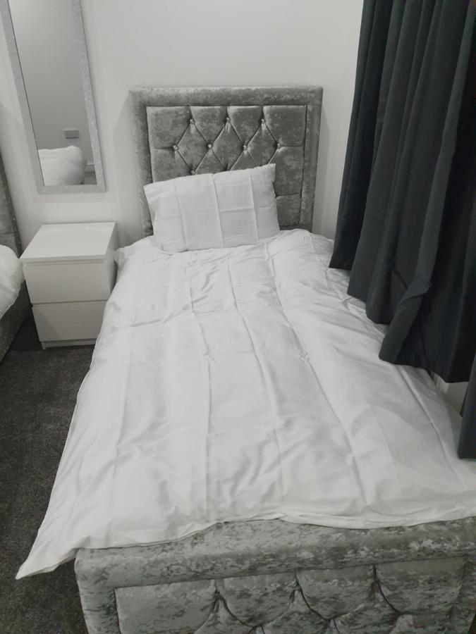 Beautiful Rooms Shaw St And Pine St Bury  Esterno foto