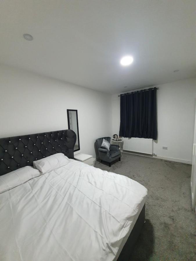 Beautiful Rooms Shaw St And Pine St Bury  Esterno foto
