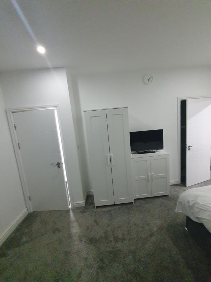 Beautiful Rooms Shaw St And Pine St Bury  Esterno foto