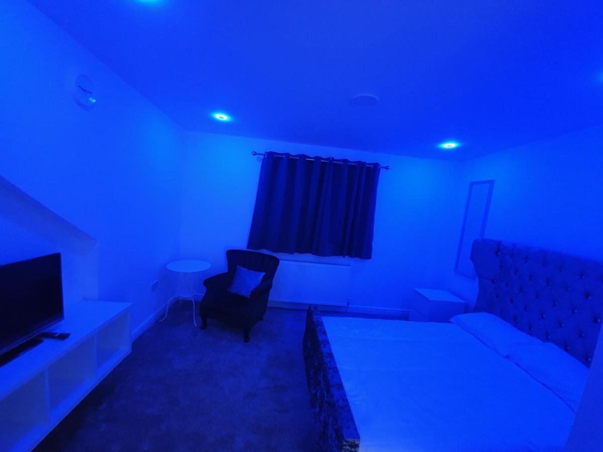 Beautiful Rooms Shaw St And Pine St Bury  Esterno foto